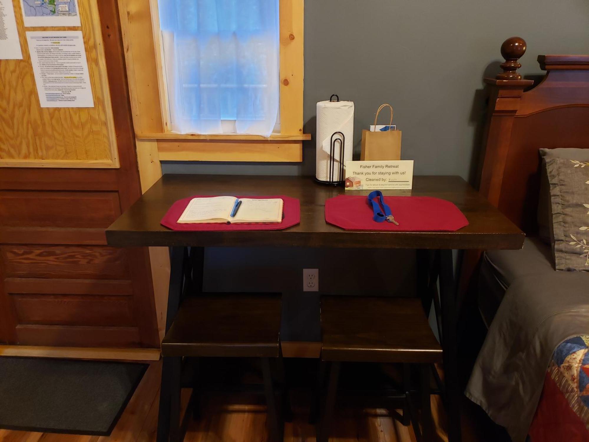 Acorn Cottage At Hocking Vacations 洛根 外观 照片