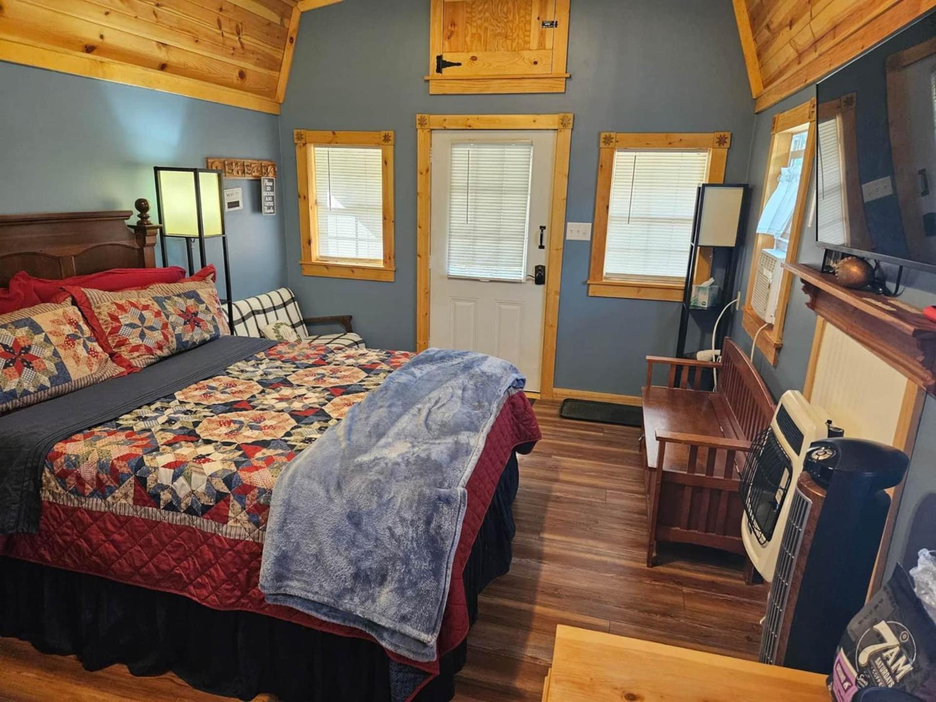 Acorn Cottage At Hocking Vacations 洛根 外观 照片