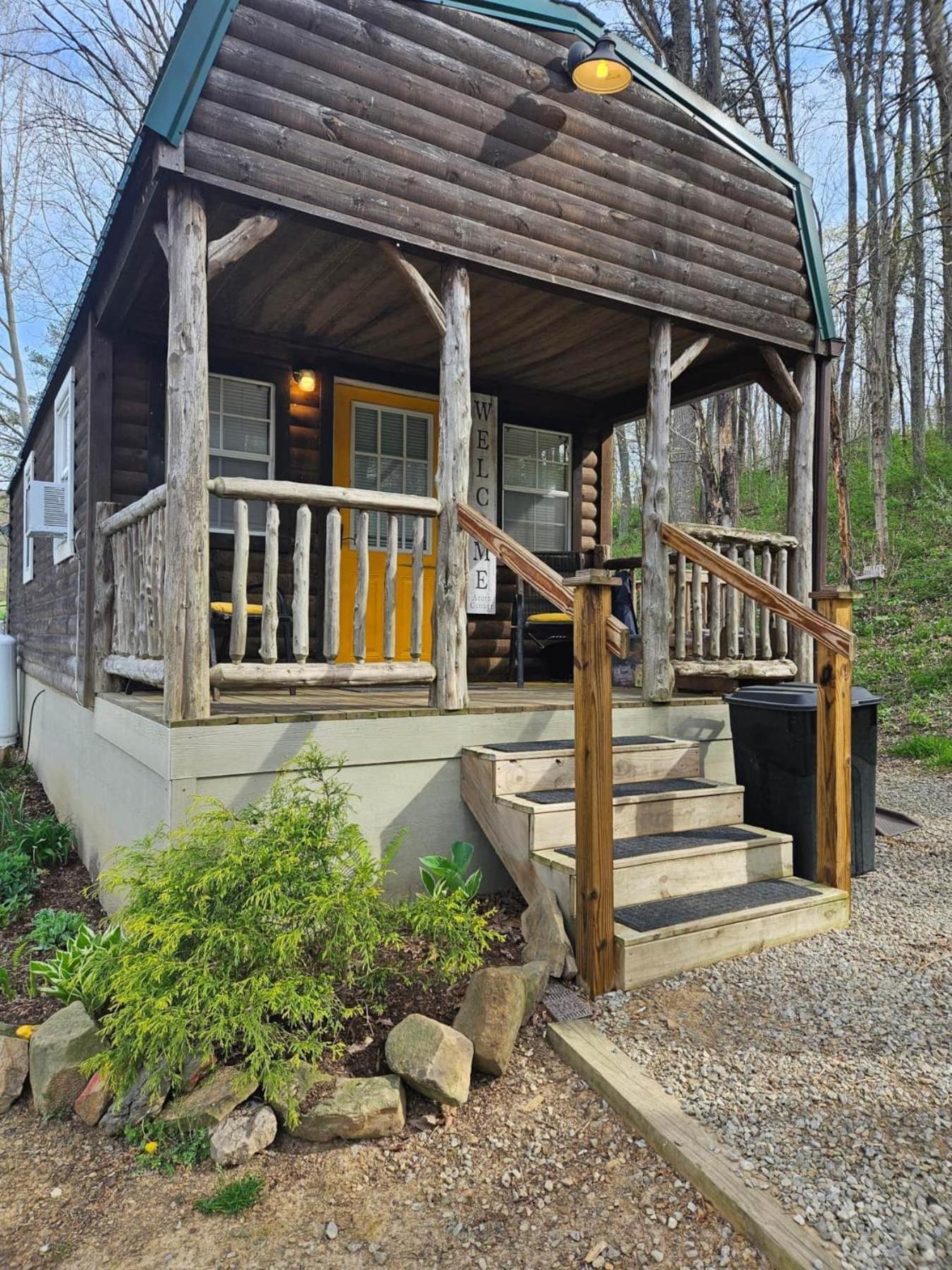 Acorn Cottage At Hocking Vacations 洛根 外观 照片